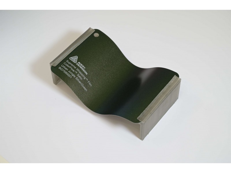 Пленка AVERY Сатин (серебряный/зеленый) Color Flow TM - Satin 25м 1.52м
