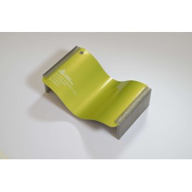 Пленка AVERY Глянцевый металлик (кислотный зеленый) Gloss Metallic 25м 1.52м