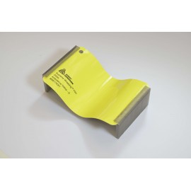 Пленка AVERY Глянец (светло-желтый) Gloss 25м 1.52м